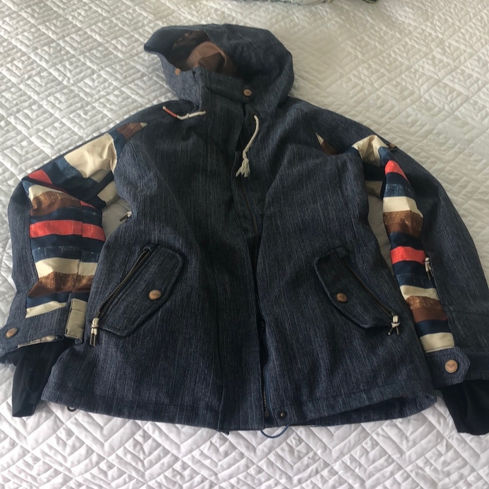 Roxy Winter Jacket Snowboarding or Skiing